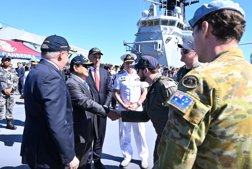 Presiden Prabowo Tinjau Kapal HMAS Canberra, Simbol Eratnya Kerja Sama Pertahanan Indonesia–Australia